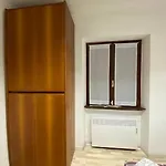 A Due Passi Dal דירה Canzo