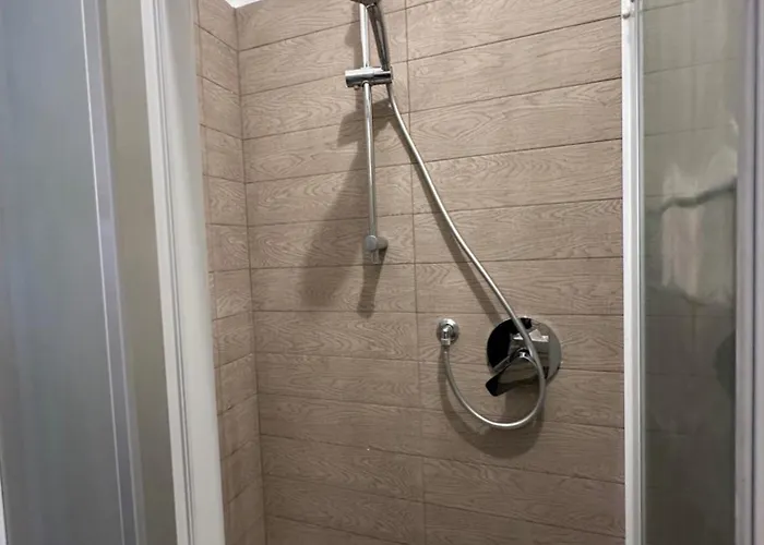 A Due Passi Dal Canzo