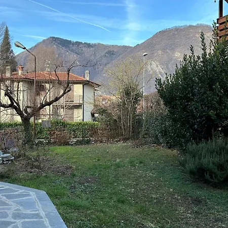 A Due Passi Dal * Canzo